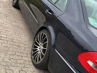 Gebraucht Mercedes E350 272 PS (200 kW) 2004 Limousine