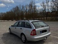 Gebraucht Mercedes C220 150 PS (110 kW) 2007 Silber Kombi