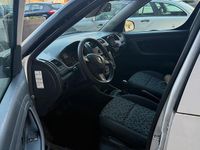 Gebraucht Skoda Roomster 86 PS (63 kW) 2014 Weiß Van / Kleinbus