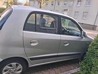 Gebraucht Hyundai Atos 58 PS (42 kW) 2004 Silber Kleinwagen