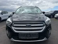 Gebraucht Ford Kuga Titanium 150 PS (110 kW) 2018 Schwarz SUV
