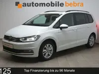 Gebraucht VW Touran Comfortline 150 PS (110 kW) 2023 Pure white Van / Kleinbus