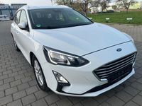 Gebraucht Ford Focus 95 PS (69 kW) 2020 Weiß Kombi