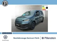 Neu Fiat Doblò 102 PS (75 kW) 2025 Blau Van / Kleinbus