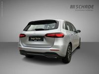 Gebraucht Mercedes B180 Progressive 116 PS (85 kW) 2024 Silber Van / Kleinbus