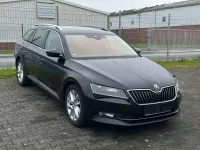 Gebraucht Skoda Superb 190 PS (139 kW) 2018 Schwarz Kombi