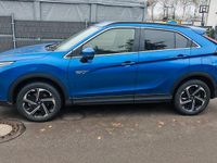Usado Mitsubishi Eclipse Cross Basis 188 HP (138 kW) 2022 Azul SUV