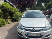 Gebraucht Opel Astra 90 PS (66 kW) 2009 Silber Kleinwagen