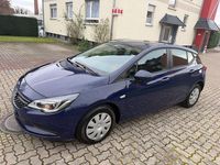 Gebraucht Opel Astra Selection 101 PS (74 kW) 2017 Blau Limousine
