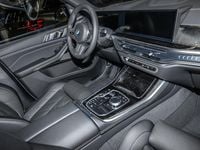 Neu BMW X5 M Sport 298 PS (219 kW) 2025 Grau SUV