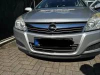 Gebraucht Opel Astra Edition 116 PS (85 kW) 2009 Silber Limousine
