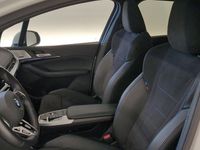 Gebraucht BMW 220 Active Tourer Comfort Edition 156 PS (114 kW) 2025 Weiß Van / Kleinbus
