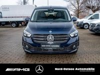 Gebraucht Mercedes T180 Progressive 131 PS (96 kW) 2025 Cavansitblau metallic Van / Kleinbus