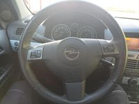 Gebraucht Opel Astra 105 PS (77 kW) 2006 Silber Kleinwagen
