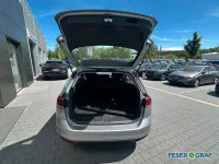 Gebraucht VW Passat 150 PS (110 kW) 2022 Silber Kombi