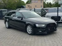 Używany Audi A4 Attraction 170 KM (125 kW) 2015 Czarny Kombi