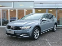 Gebraucht VW Passat Alltrack 200 PS (147 kW) 2023 Mondsteingrau Kombi