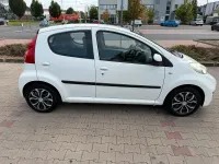 Gebraucht Peugeot 107 Filou 68 PS (50 kW) 2010 Weiß Kleinwagen