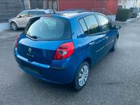 Gebraucht Renault Clio II 75 PS (55 kW) 2008 Blau Kleinwagen