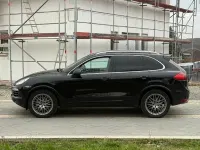 Gebraucht Porsche Cayenne Diesel 245 PS (180 kW) 2011 Schwarz SUV