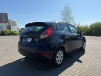 Gebraucht Ford Fiesta Ambiente 60 PS (44 kW) 2016 Blau Kleinwagen