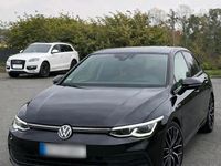 Gebraucht VW Golf VIII 150 PS (110 kW) 2022 Schwarz Kleinwagen