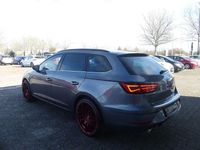 Gebraucht Seat Leon ST XCELLENCE 125 PS (91 kW) 2017 Grau Kombi