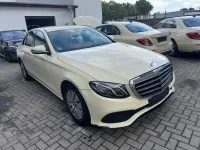Gebraucht Mercedes E200 150 PS (110 kW) 2018 Beige Limousine