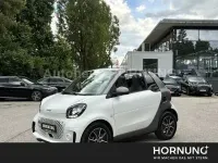 Gebraucht Smart ForTwo Electric Drive 60 kW (82 PS) 2023 Weiss Cabrio