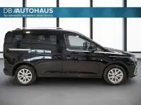 Gebraucht Ford Tourneo Connect Titanium 114 PS (83 kW) 2024 Schwarz Van / Kleinbus