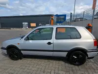 Gebraucht VW Golf VIII 75 PS (55 kW) 2026 Silber Kleinwagen