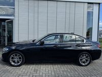 gebraucht BMW 320 i Limousine