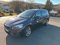 Gebraucht BMW 220 Sport Line 190 PS (139 kW) 2016 Blau Kombi