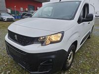 Gebraucht Peugeot Partner Premium 102 PS (75 kW) 2020 Weiss Van / Kleinbus