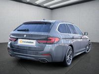 Gebraucht BMW 540 340 PS (250 kW) 2024 Grau Kombi