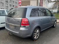 Gebraucht Opel Zafira 150 PS (110 kW) 2008 Grün Van / Kleinbus