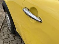 Usata Mini ONE 90 CV (66 kW) 2002 Giallo Utilitaria