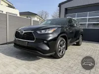 Neu Toyota Highlander 243 PS (178 kW) 2026 Schwarz SUV
