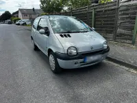 Gebraucht Renault Twingo 58 PS (42 kW) 2002 Silber Kleinwagen
