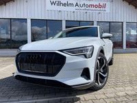 Gebraucht Audi e-tron Advanced 230 kW (313 PS) 2022 Gletscherweiß metallic SUV