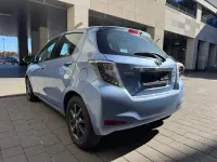 Gebraucht Toyota Yaris 101 PS (74 kW) 2013 Blau Kleinwagen
