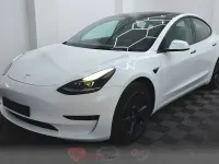 Usado Tesla Model 3 Standard Range Plus 225 kW (306 CV) 2022 Blanco Berlina