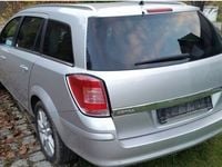 Gebraucht Opel Astra 141 PS (103 kW) 2009 Silber metallic Kombi