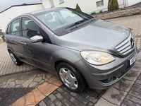 Usata Mercedes B150 95 CV (69 kW) 2006 Grigio Monovolume