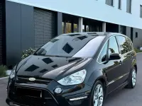 Używany Ford S-MAX ST 163 KM (119 kW) 2011 Czarny Minivan