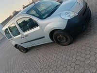 Gebraucht Renault Kangoo Authentique 75 PS (55 kW) 2011 Silber Van / Kleinbus