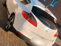 Gebraucht Renault Mégane III Bose Edition 131 PS (96 kW) 2011 Weiß Limousine