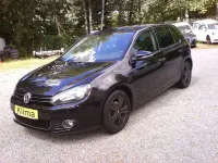 Gebraucht VW Golf VI Style 105 PS (77 kW) 2011 Deep black perleffekt Kleinwagen