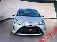Gebraucht Toyota Yaris 69 PS (50 kW) 2017 Silber Limousine