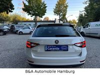 Gebraucht Skoda Superb 150 PS (110 kW) 2019 Bila candy/candyweiss Kombi